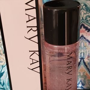 MARY KAY EYE MAKEUP REMOVER